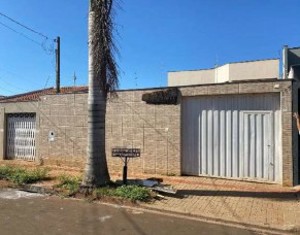 Imóvel residencial na Rua Brasilia Conceição Belasqui  nº 105, Jardim Mantovani, Londrina – PR. 