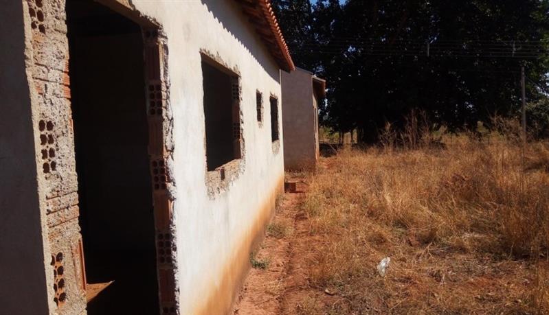 Casa de alvenaria com área de 61,00 m² Lote 06 Qd 08 - Caiuá SP