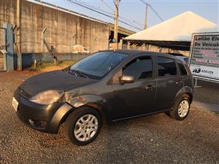 Ford / Fiesta 4p