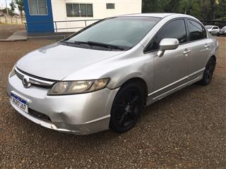 Veículo Honda / Civic LXS Flex - Vidro Elétrico - Ar Condicionado - Direção Hidráulica