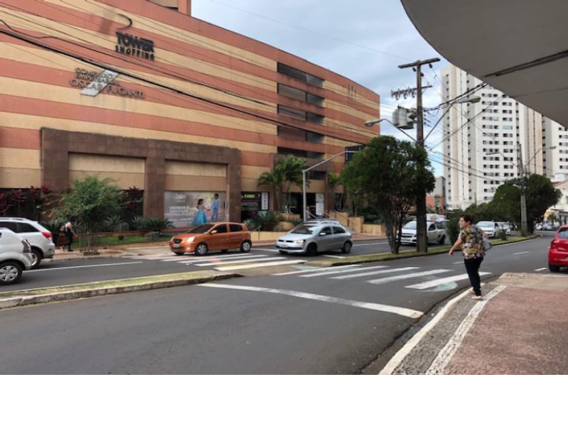 Loja n° 31 localizada no 2° Pavimento do Condomínio Complexo Empresarial Oscar Fuganti, Londrina PR