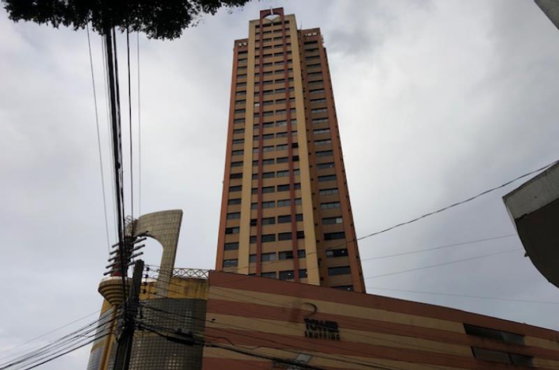 Loja n° 32 situada no 2° Pavimento do Condomínio Complexo Empresarial Oscar Fuganti, Londrina PR