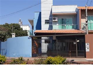 Residência geminada, localizada no Conjunto Habitacional Jerumenha, de 121,32 m², Londrina PR